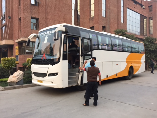 45 Seater Semi Volvo Bus