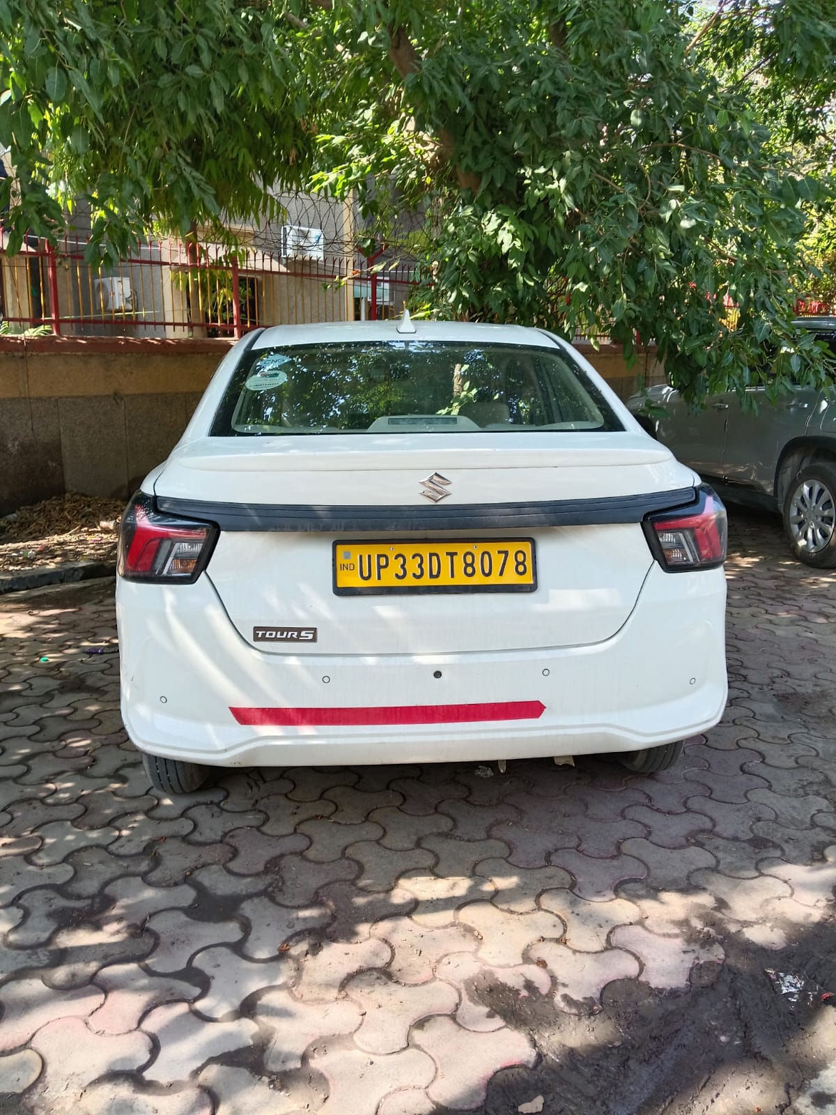 Taxi Service in Noida